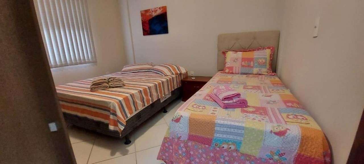 Aconchegante Apartamento Pe Na Areia Na Praia De Ingleses Gaivotas 70M Do Mar Florianopolis Ngoại thất bức ảnh